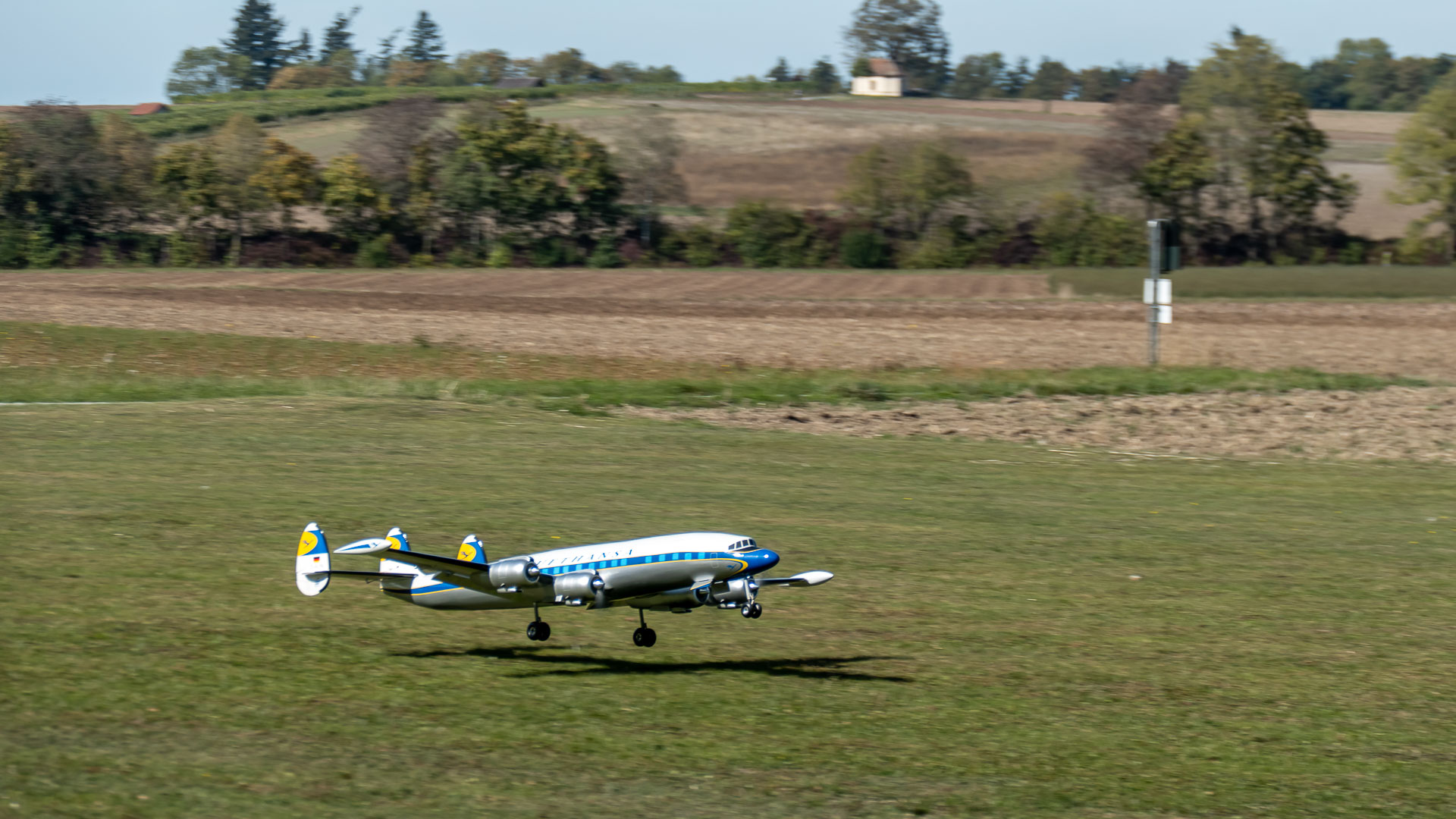 P1023123